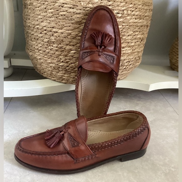 Allen Edmonds Maxfield loafers 9.5 EUC brown leather dress shoes USA Made - Picture 1 of 11